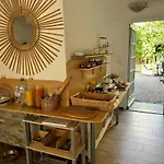 Le Chardon Bleu 3* Sainte-Maxime