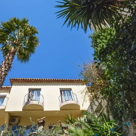 Szálloda Le Chardon Bleu Sainte-Maxime