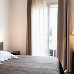 Szálloda Le Chardon Bleu Sainte-Maxime