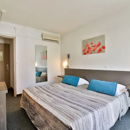 Отель Le Chardon Bleu Сент-Максим