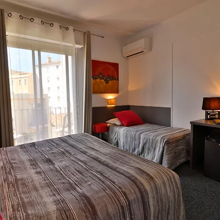 Le Chardon Bleu Отель