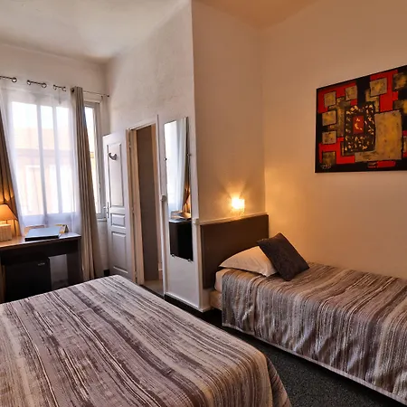 Le Chardon Bleu 3* Сент-Максим