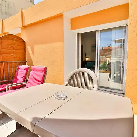 Отель Le Chardon Bleu 3*